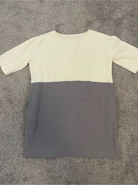 Oversized Color Block T-Shirt Dress Cream Gray Loose Fit Pockets Approx XL